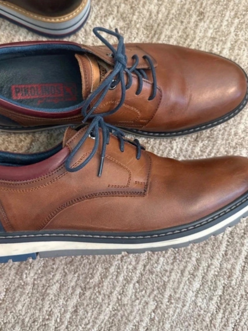 Pikolinos Berna lace up dress shoes
